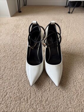 Louis Vuitton White Pointed Toe Ankle-Strap patent leather Pumps - Women